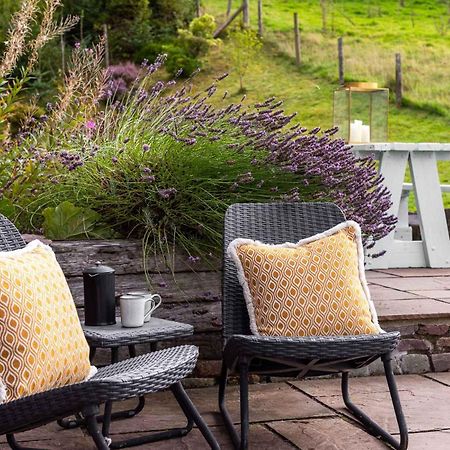 Hilltop View With Hot Tub Brecon Bagian luar foto